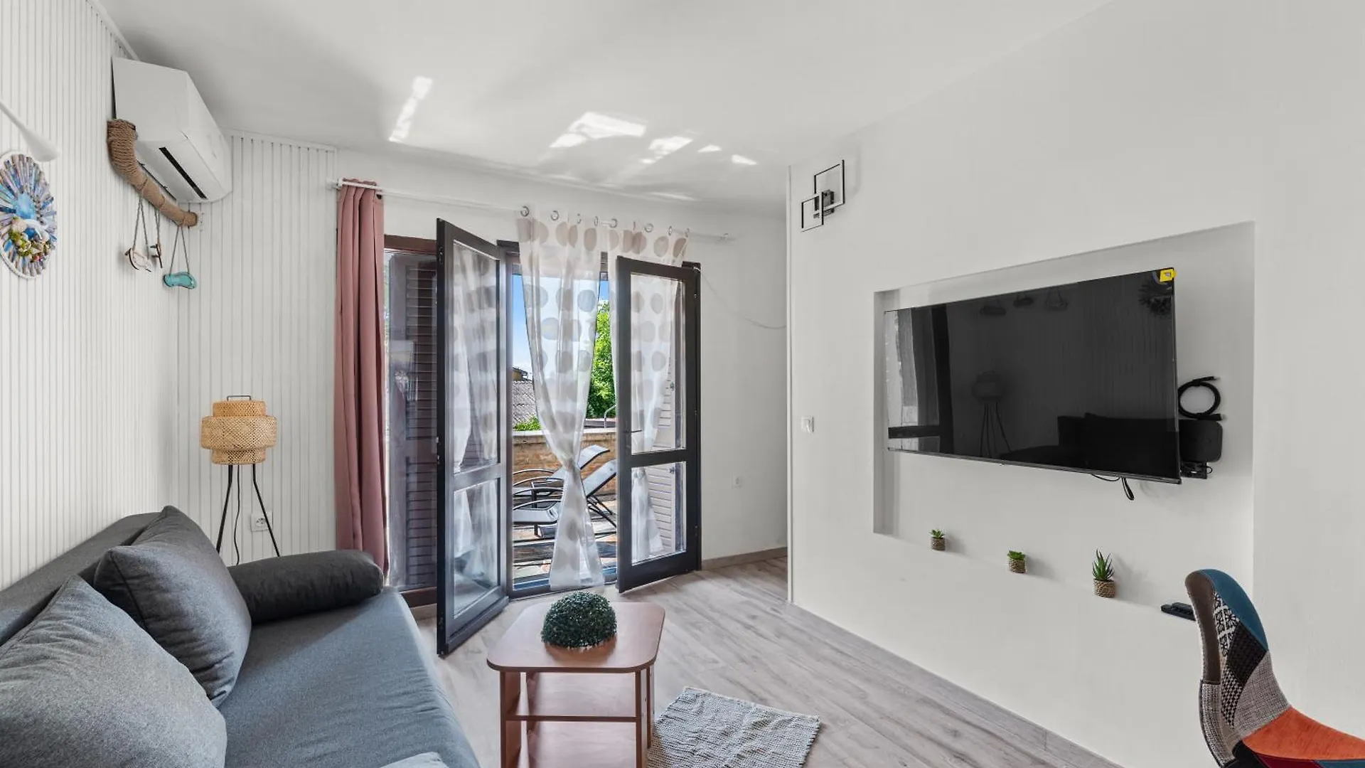 Apartment Hope Πόρετς Κροατία